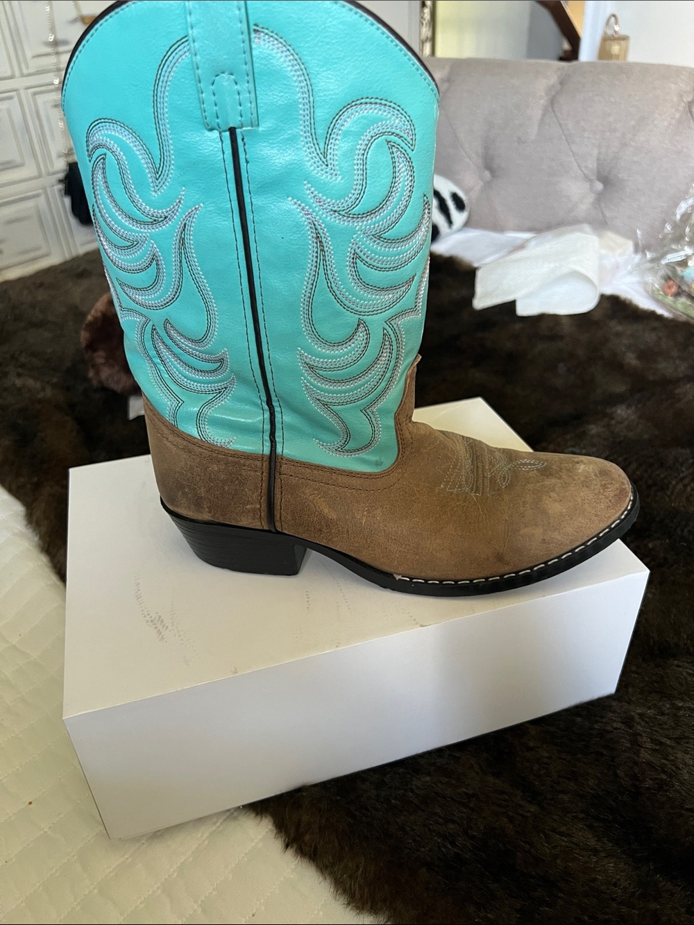 Shyanne Turquoise Shaft Brown Suede Western Heeled Boots